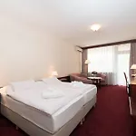 Ensana Esplanade Szálloda Pöstyén