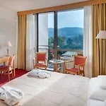 Ensana Esplanade 4* Пьештяни