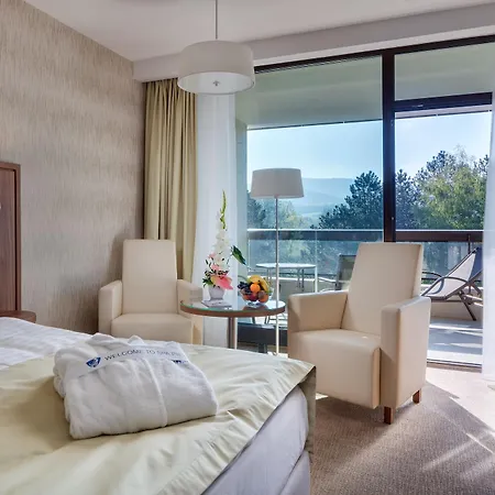 Ensana Esplanade Hotel Piest'any