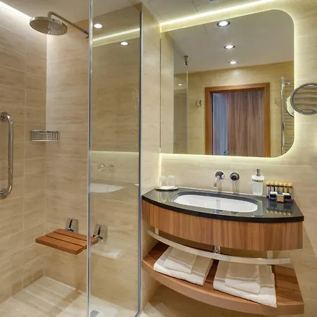 Ensana Esplanade Отель Пьештяни