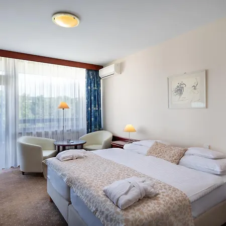 Hotel Ensana Esplanade