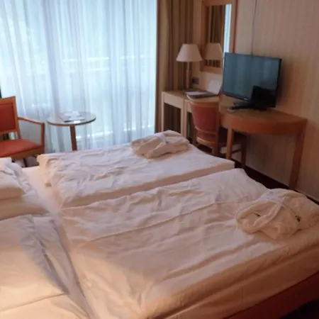 Ensana Esplanade 4* Piest'any