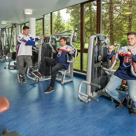 Ensana Esplanade Hotel Piest'any