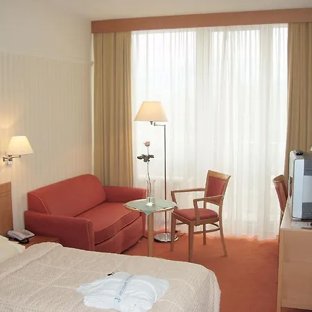 Ensana Esplanade Hotel 4*
