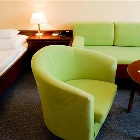 Ensana Esplanade Piest'any